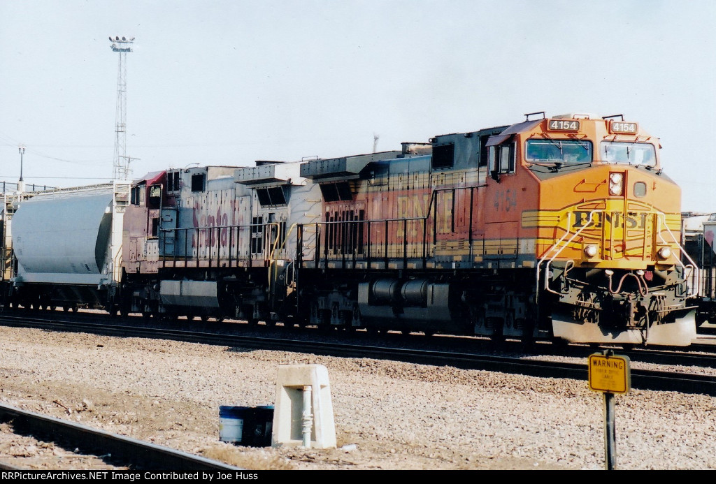 BNSF 4154 East